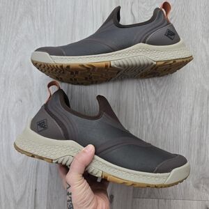 Muck | Outscape Gorpcore brown tan low outdoor duck boots | MENS 8.5